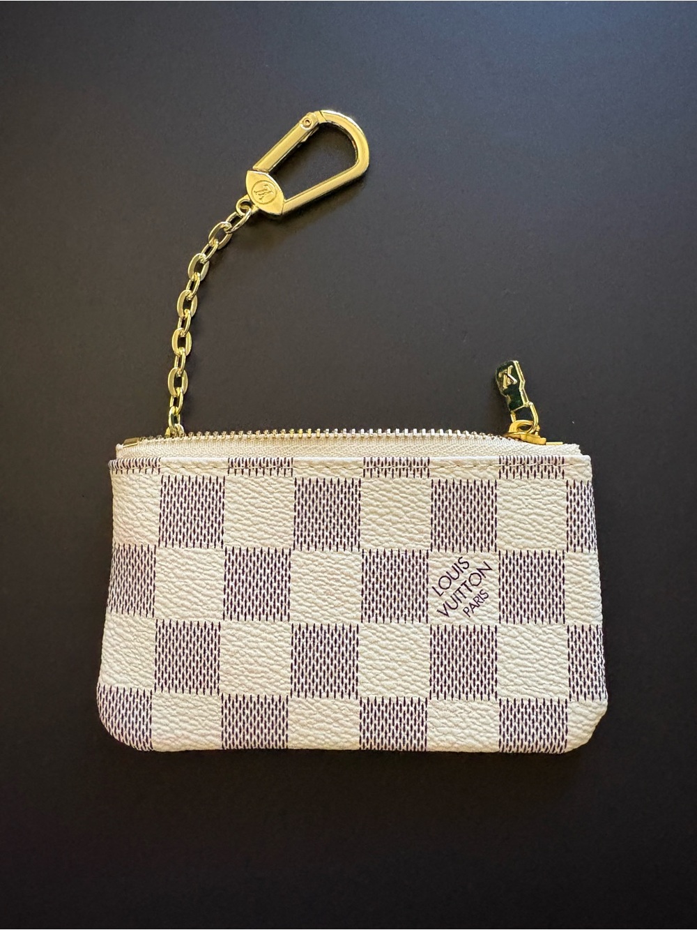 Louis Vuitton Damier Azur Key Pouch Card Holder in White/Beige